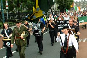 Dublin republicans march to the grave of O'Dovovan Rossa