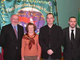 Sinn Féin Dáil Leader Caoimhghín Ó Caoláin, Cllr. Pádraigín Uí Mhurchadha (sister of Feargal Ó hAnnluain), Dr. Ruan O’Donnell and Barry Deeney (Cathaoirleach of O’Hanlon/ McMahon/ Lynagh Sinn