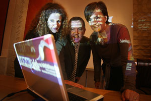 Louise Ward-Hunter Dept of Education, Pilib Ó Ruanaí, CEO Iontaobhas na Gaelscolaíochta Caitríona Ruane Education Minister at the launch of Ó neart go neart (from strength to strength)
