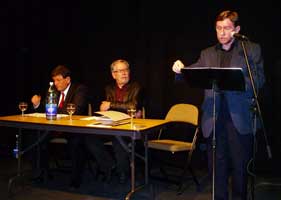 Ireland Institute meeting : Pat Doherty, Robert Ballagh (chair) and Daltún Ó Ceallaigh