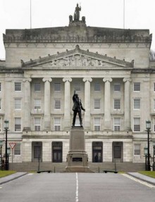 Stormont with Carson statue