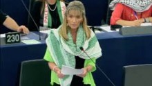 Martina Anderson Palestine scarf