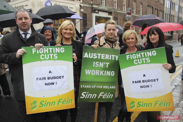 pensioners protest Dail budget 2014