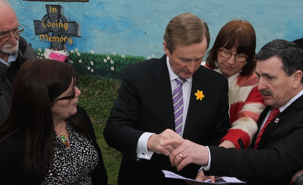 Ballymurphy March 2015 Taoiseach with relatives