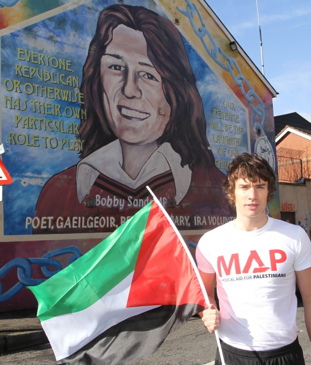 Ryan Moore runner with Palestine flag
