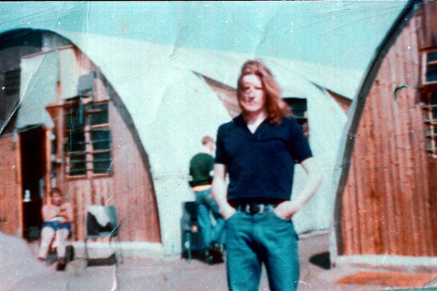 Bobby Sands, Cages of Long Kesh