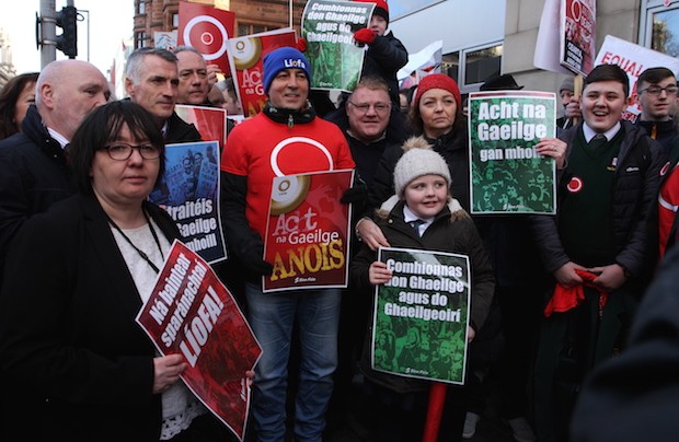 An Dream Dearg protest 12 Jan 2017 inc kids