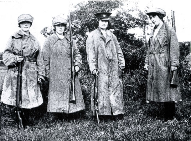 Cumann na mBan training