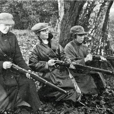 Cumann na mBan Duckett's Grove 2