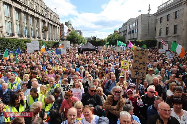 Right2Water Aug 2015 protest