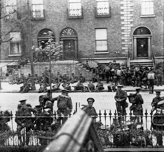 Sherwood Foresters on Northumberland Road, 26 April 1916