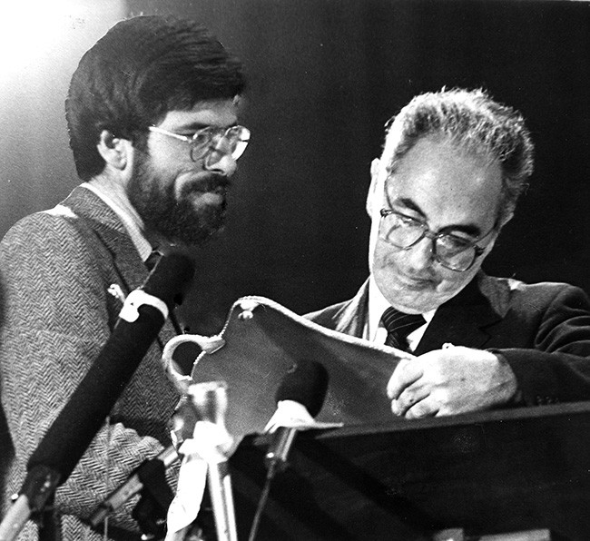 1983 Gerry Adams and Ruairí Ó Brádaigh