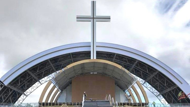 The altar for the Papal Mass in Phoenix Park.