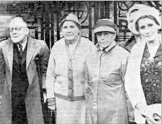 1963