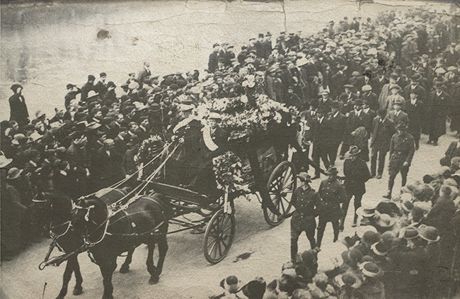 Mac Curtain Funeral