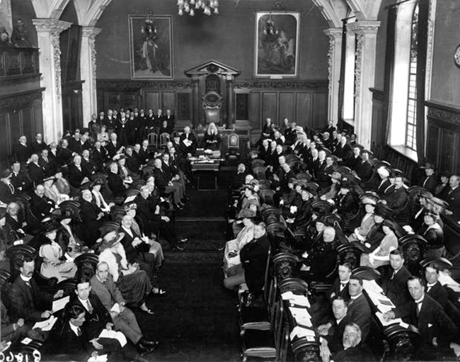 First meeting of ‘Northern Ireland’ Parliament in Belfast City Hall, 7 June 1921