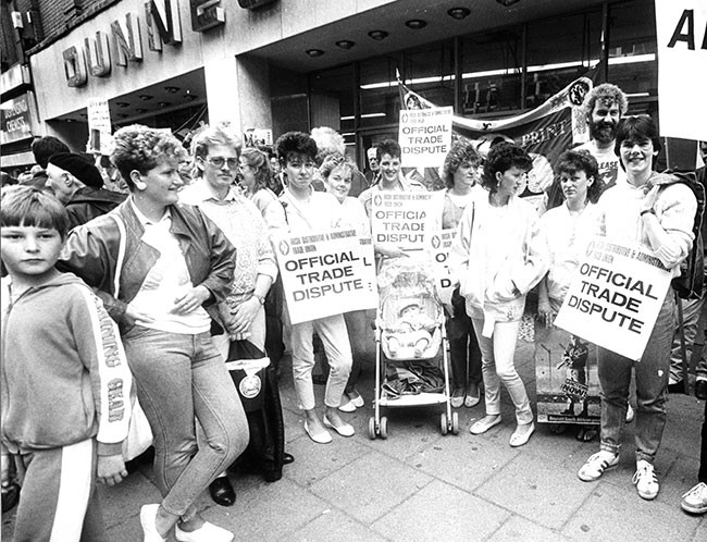 Dunnes-strike2