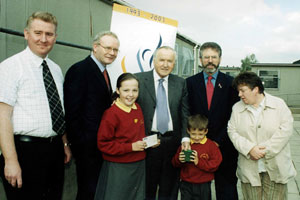 Albert Reynolds at Bunscoil an tSléibhe in Belfast