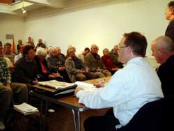 Barry McElfuff addresses the London meeting