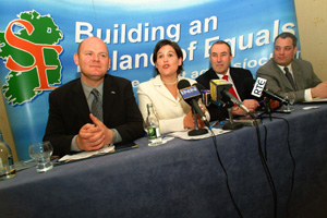 Daithi Doolan, Mary Lou McDonald, Mitchel McLaughlin and AengusÓ Snodaigh at the launch of Sinn Féin's campaign for a No vote