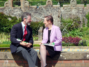 Gerry Adams and Bairbre de Brún enjoy the sun at the Six-County launch of the party's EU manifesto