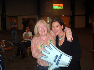 Aisling Ní Dálaigh gives Mary Lou McDonald a big hand at the count centre
