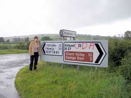 SF MLA Caitríona Ruane has urged the removal of sectarian graffiti