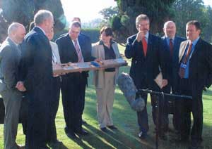 Sinn Féin negotiators brought the British bugging device discovered in the party's offices in Belfast back to British Prime Minister Tony Blair at Leeds Castle