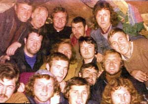 Starting top left: Hugh O'Hara, Paddy Mulvenna, Fr. Martin Kelly, Leo Morgan, Brendan Davidson, Manuel Duffy, Peter McCauley, Seán McLoughlin, Joe Doherty, Eddie Larkin, Billy Kelly, Mickey Loughran, Seamus Drain, Seamie Darragh, Kieran Rooney