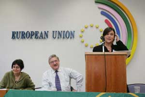 Carol Fox and Roger Cole of PANA with Mary Lou McDonald MEP