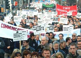 7,000 postal workers marched in Dublin