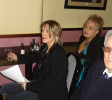 Amanda and Anita Fullerton at the meeting in Urlingford, Co Kilkenny