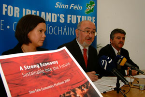 Mary Lou McDonald MEP, Caoimhghín Ó Caoláin TD and Arthur Morgan TD at the launch of the economic policy section of Sinn Féin’s general election manifesto on Sunday, 6 May.