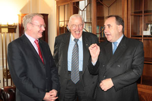 Alex Salmond with Martin McGuinness and Ian Paisley at Stormont