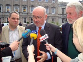Aengus Ó Snodaigh, Caoimhghín Ó Caoláin and Martin Ferris speaking to press