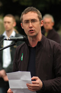 Eoin Ó Broin addressing a 2007 Easter commemoration