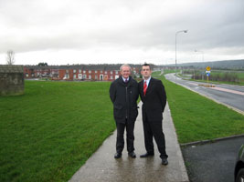 Martin McGuinness with Maurice Quinlivan in Moyross in January 2007