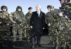 BOUND FOR CHAD: Defence Forces personnel during a visit by Chief of Staff Lieutenant General Dermot Earley and then Taoiseach Bertie Ahern as they prepare for deployment with EUFOR