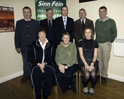 Back row: Councillor Donnchadha Ó Seaghdha (Skibbereen Town Council), Noel Harrington (Kinsale Town Council), Councillor Paul Hayes and Councillor Cionnaith Ó Súilleabháin (Clonakilty Town Council) and Declan Kearney. Front row