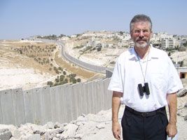 Gerry Adams in Palestine in 2006