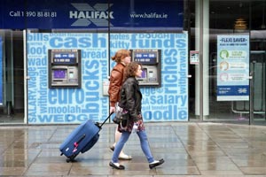 Bank of Scotland Ireland will close its Halifax retail banking business, with the loss of 750 jobs