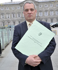 Aengus Ó Snodaigh with the new Head Shops legislation Bill at Leinster House
