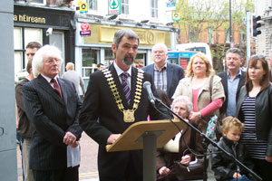 Monaghan Town Council Cathaoirleach Councillor Seán Conlon addressing the commemorative ceremony at the Dublin and Monaghan bombings memorial