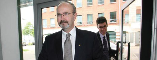al-hutchinson-main